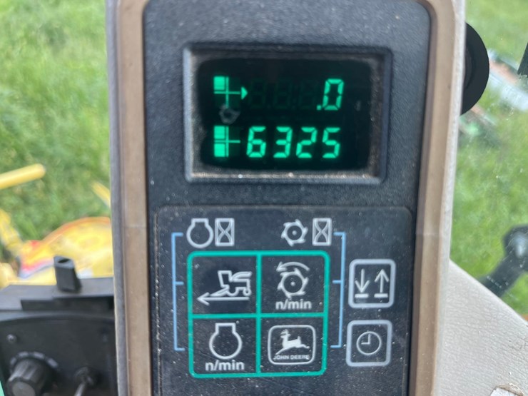 john-deere-6950-image-72