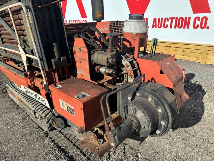 2001-ditch-witch-jt1720-image-15
