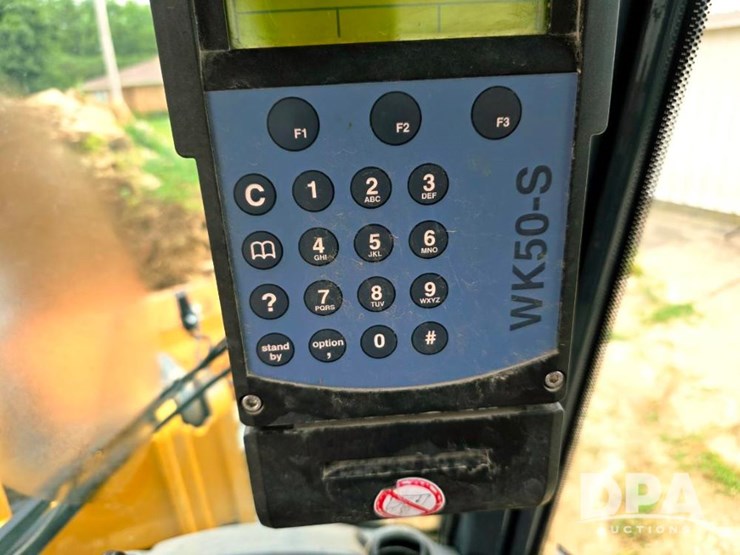 deere-244j-image-28