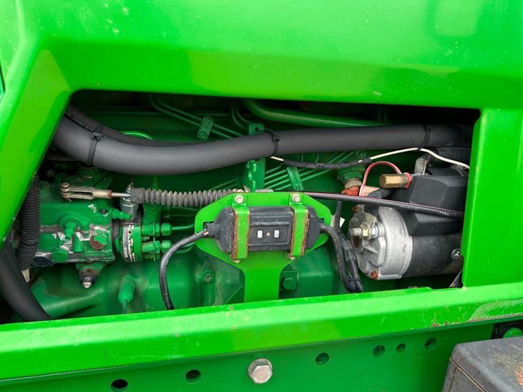 1996-john-deere-7400-image-37