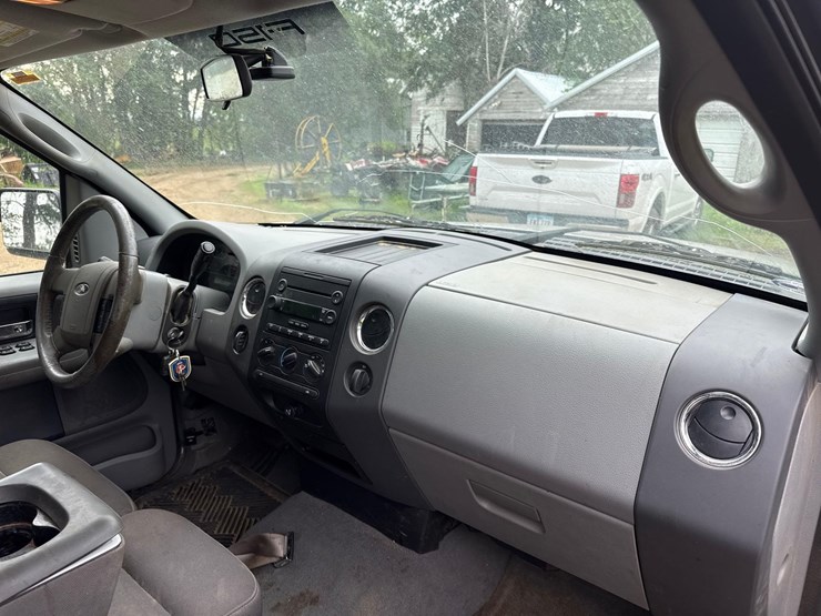 2006-ford-f150-xlt-image-23
