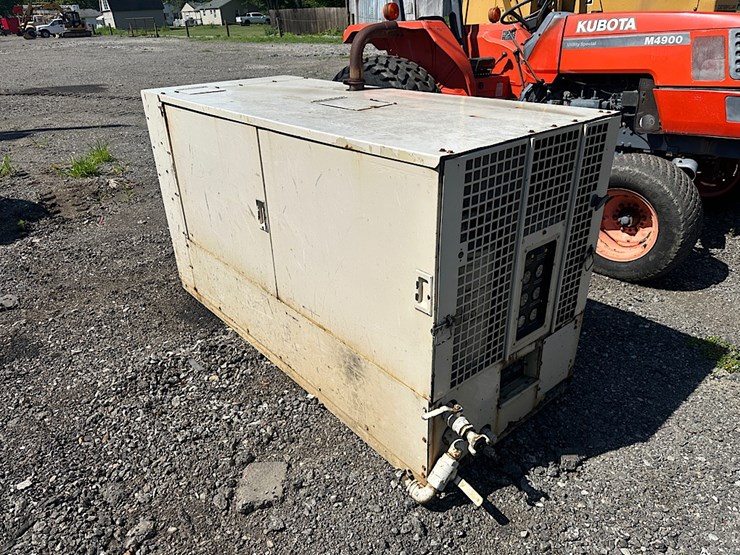 john-deere-diesel-generator-image-2