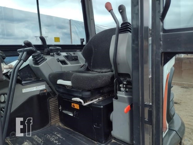 2022-bobcat-e88-image-13