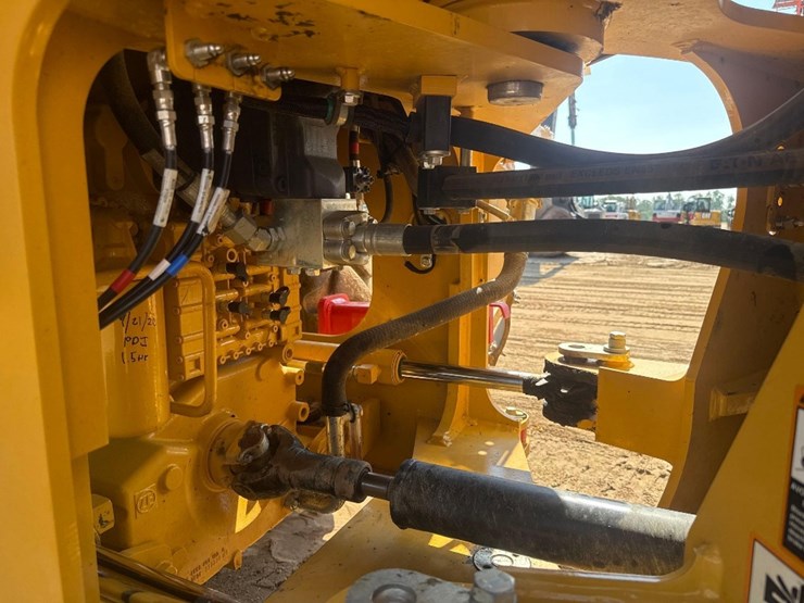 deere-524l-image-27