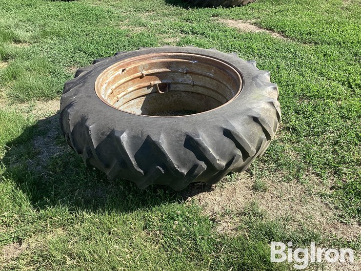 bfgoodrich-15.5-38-tire-&-wheel-image-7