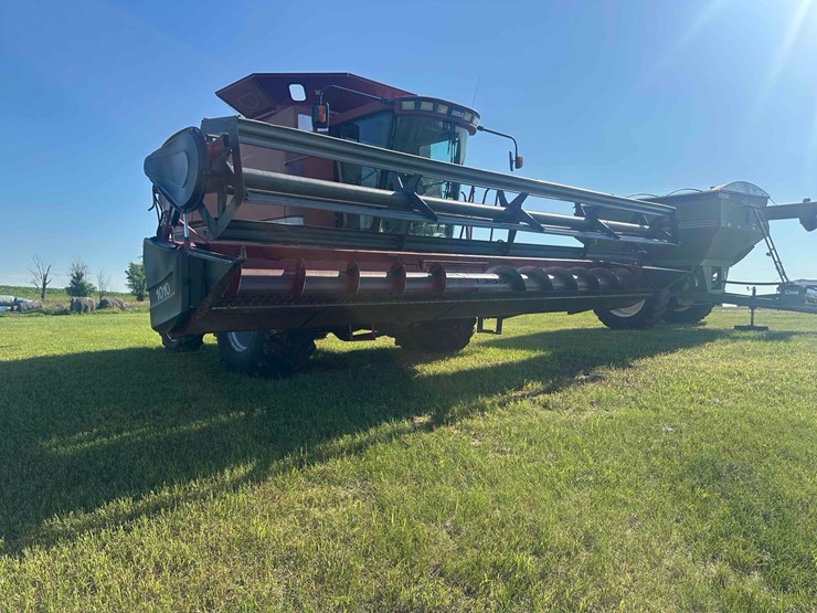 case-ih-1010-image-1