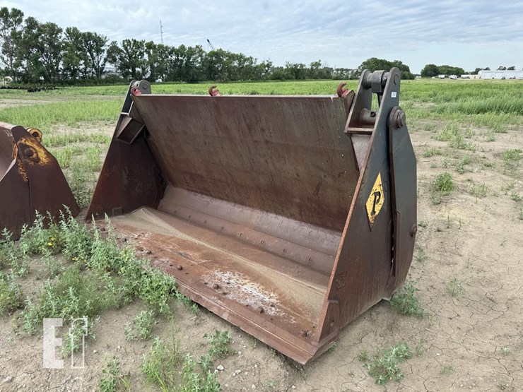 pemberton-inc-clam-bucket-image-1