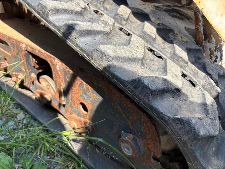 2017-bobcat-mt85-image-16