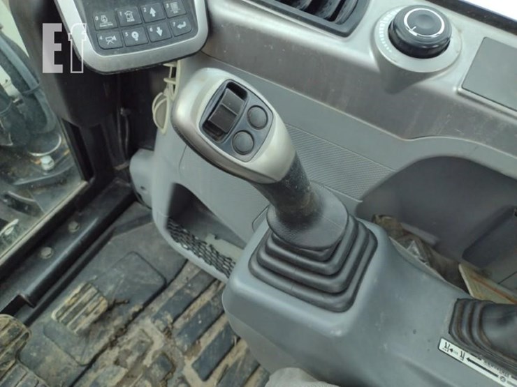 2016-bobcat-e63-image-9