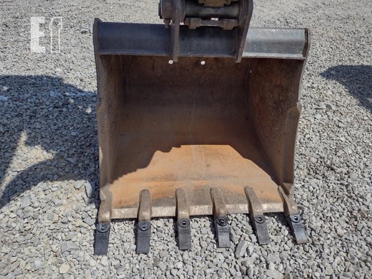 2022-bobcat-e88-image-15
