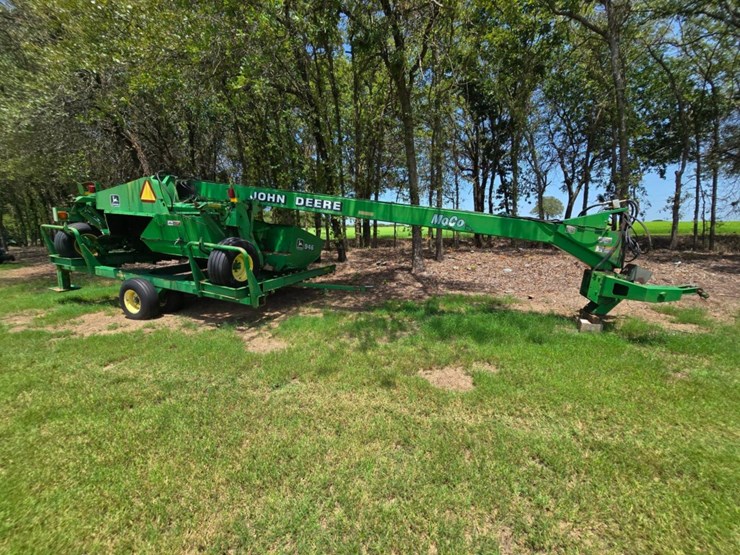 john-deere-946-image-2