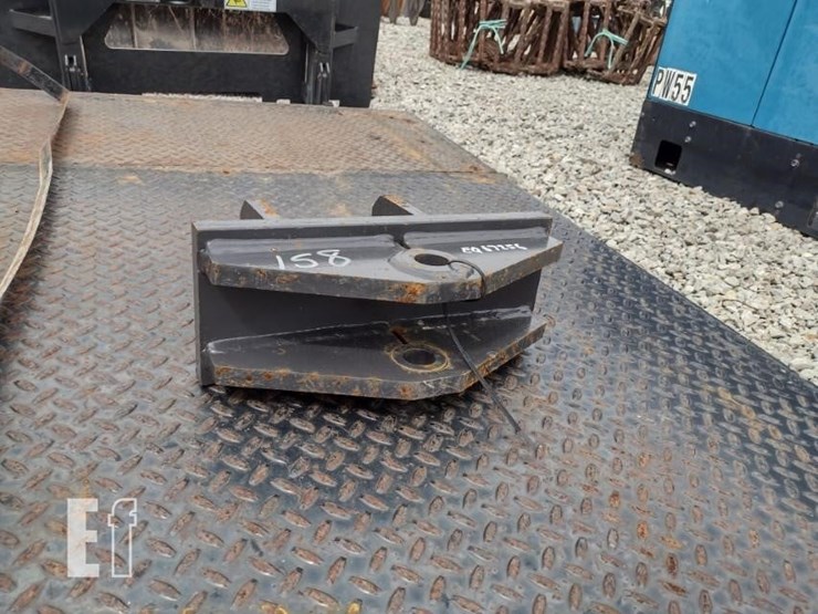 mcmillan-auger-top-mount-image-2
