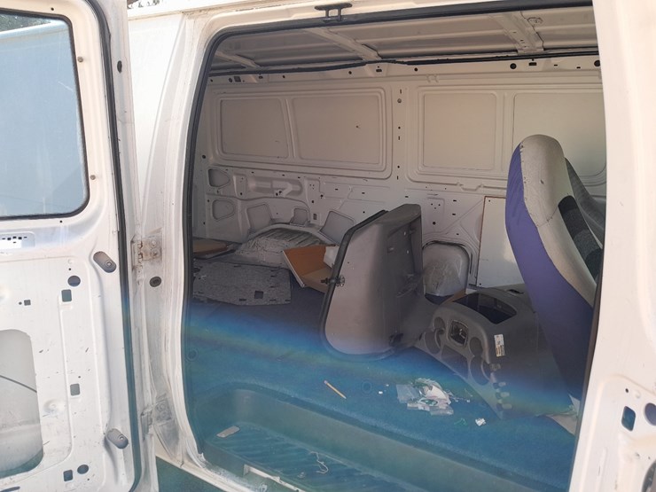 ford-e250-image-6