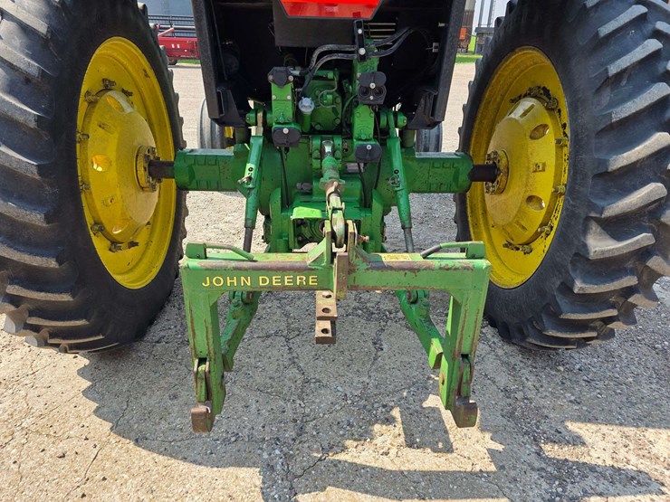 1990-john-deere-4455-image-31