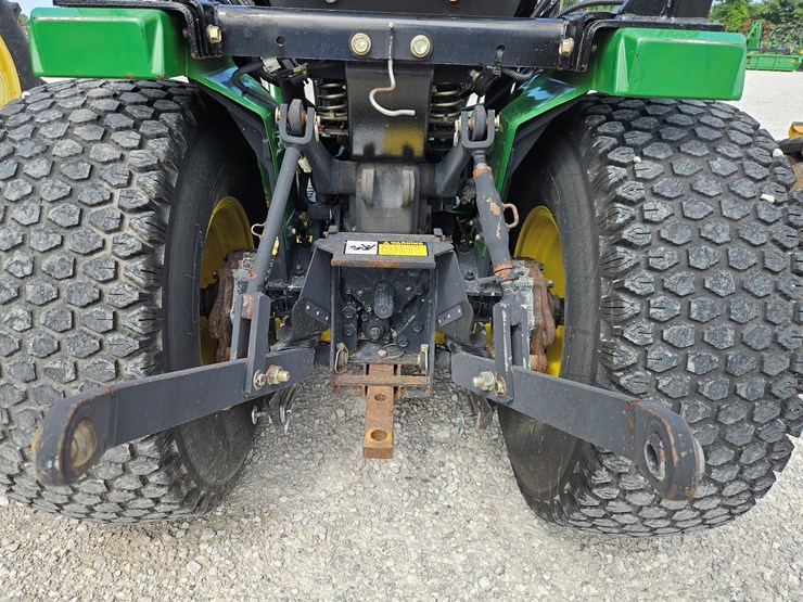 1998-john-deere-4100-image-13