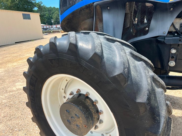 2014-new-holland-t8.360-image-45