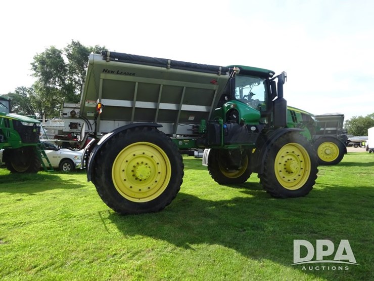 2019-john-deere-r4045-image-17