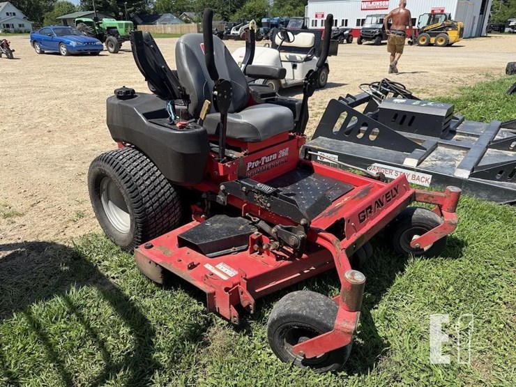 gravely-proturn-60-image-3