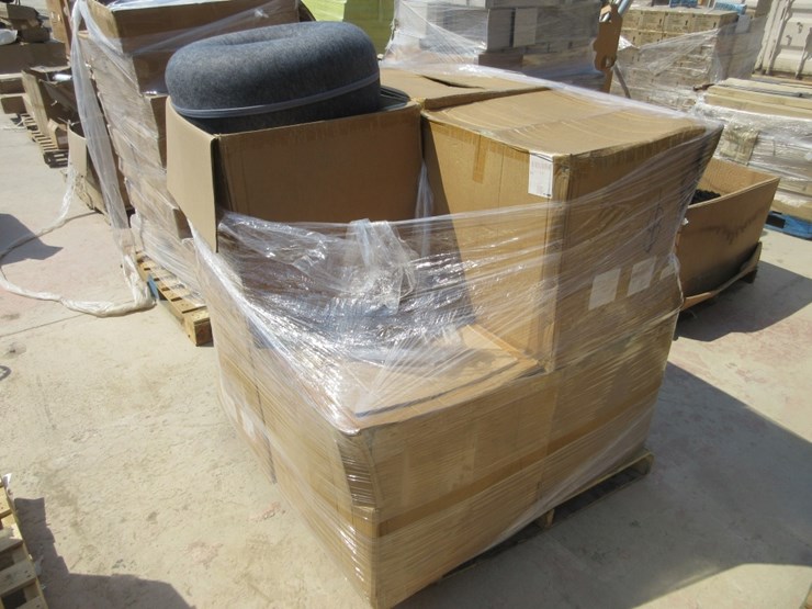 lot-of-approx-(14)-pet-tunnel/beds-image-2