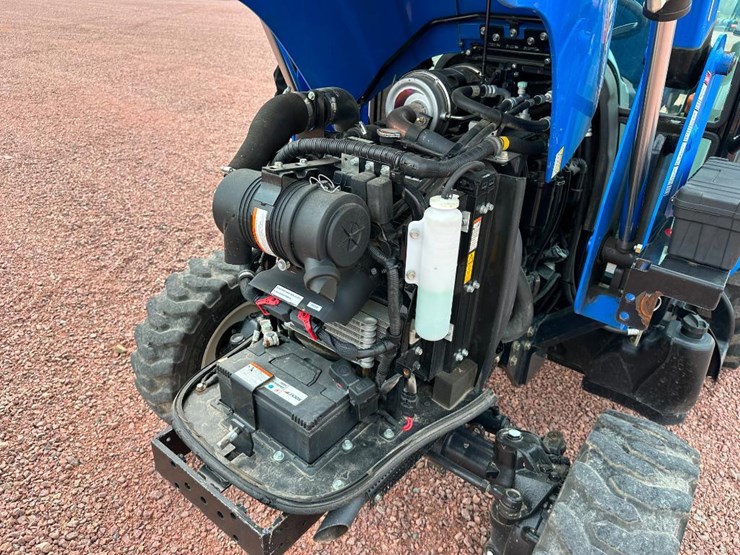 2020-new-holland-boomer-40-image-28