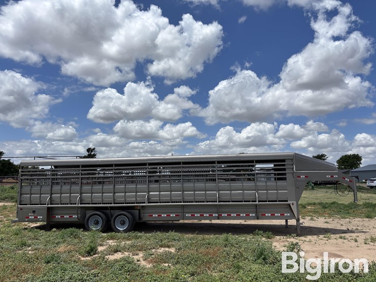 2022-open-range-40’-gooseneck-trailer-image-4