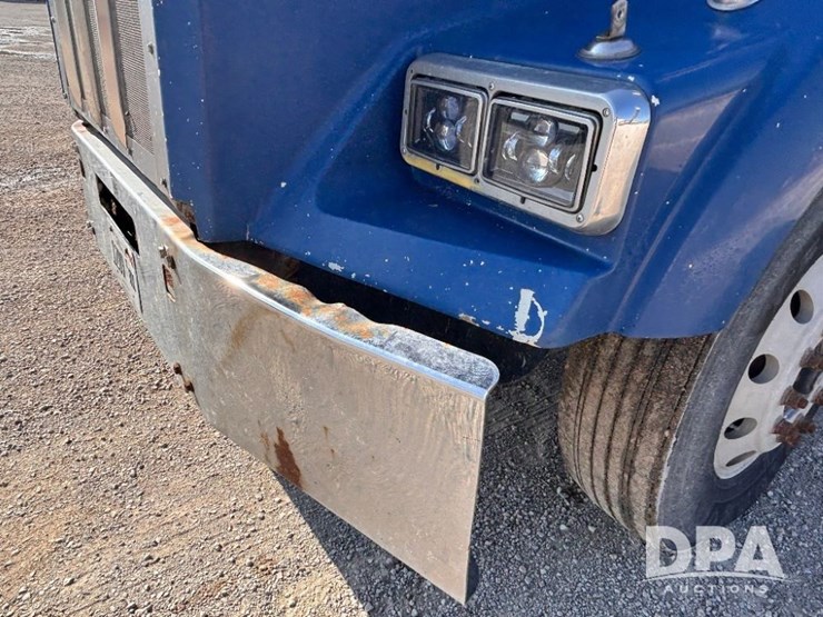 2000-kenworth-t800-image-21