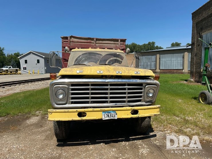 1977-ford-f750-image-2