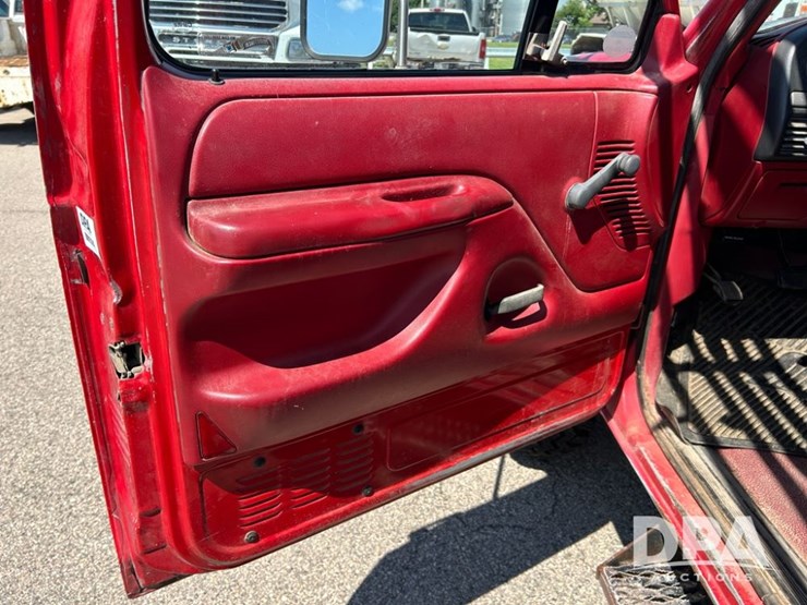 1993-ford-f350-image-35