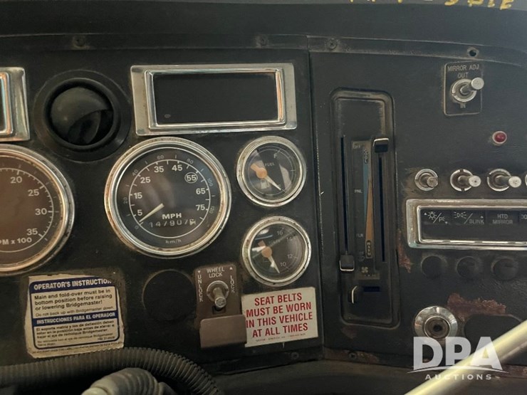 1995-ford-l9000-image-59