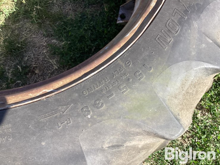 bfgoodrich-15.5-38-tire-&-wheel-image-13