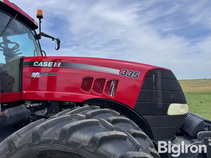 2008-case-ih-magnum-335-image-11