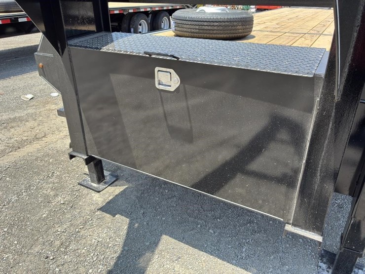 2025-delta-210gn-t/a-dually-gooseneck-trailer-image-8