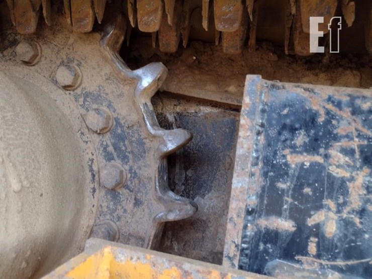 2015-morooka-mst1500vd-image-20