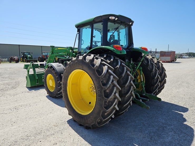 2023-john-deere-6145m-image-15