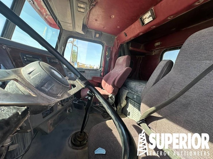 2011-western-star-4900-image-7