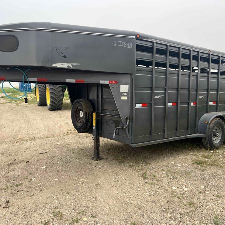 2003 TITAN TRAILER