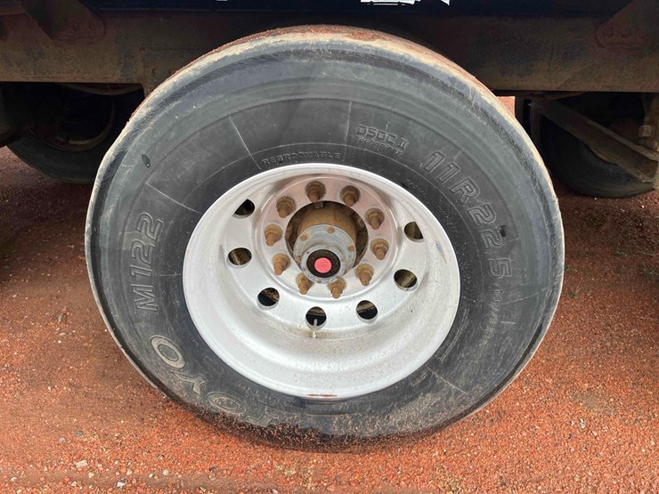 2014-timpte-grain-trailer-image-32
