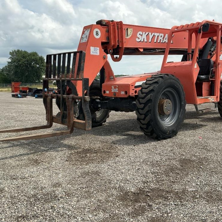 2007 SKY TRAK 8042