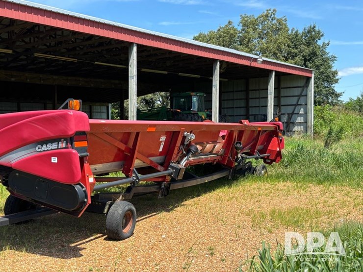 2010-case-ih-3412-image-1