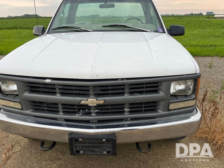 1997-chevrolet-2500-image-19