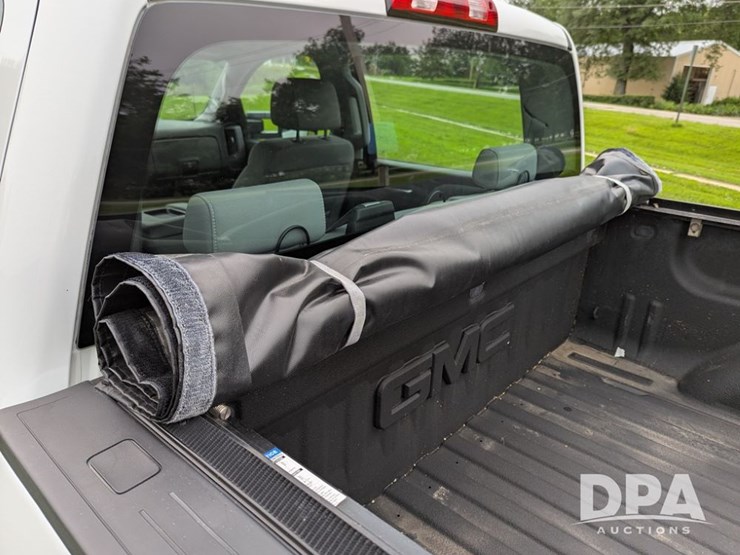 2016-gmc-sierra-pickup-(lt1366)-image-50