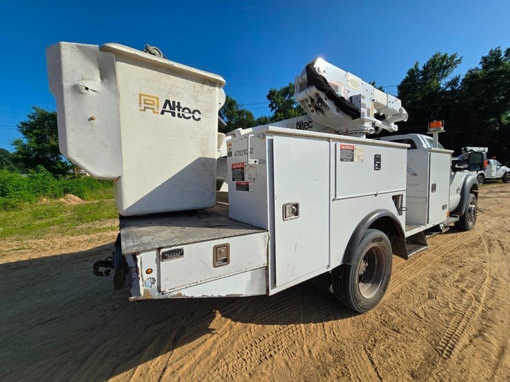 2016-ford-f550-image-6