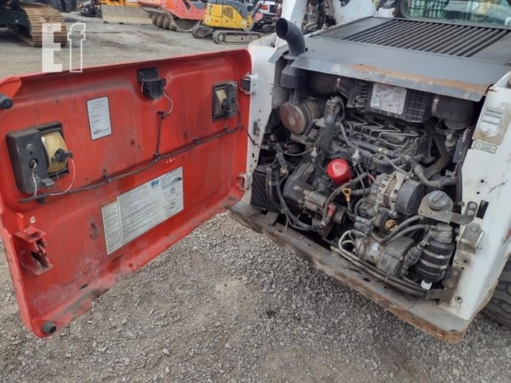 2018-bobcat-s570-image-24