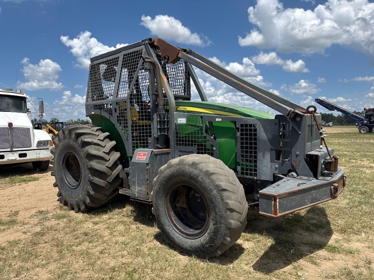 2015-john-deere-5100m-image-4