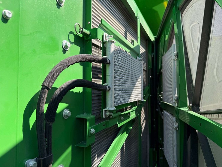 2021-john-deere-s770-image-92