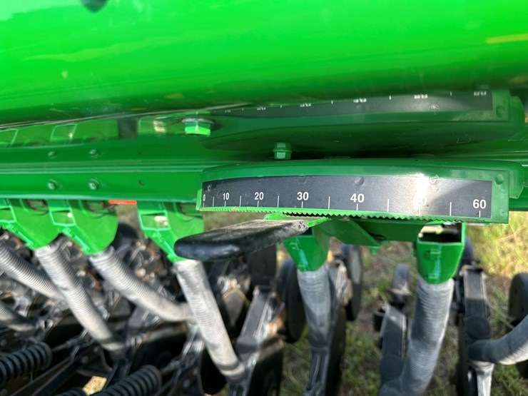 john-deere-455-image-24