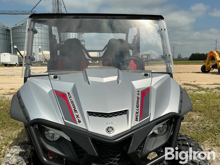 2018-yamaha-wolverine-x4-4x4-utv-image-12