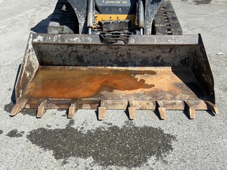 2020-deere-325g-image-5