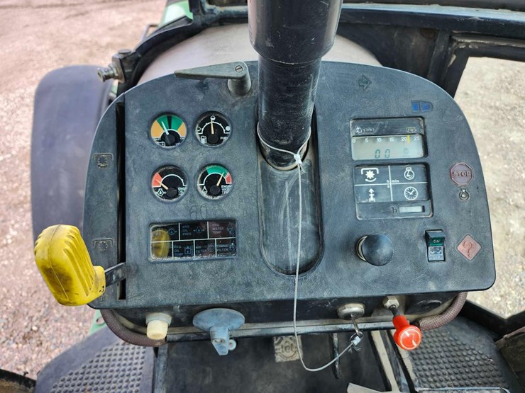 john-deere-4450-image-14