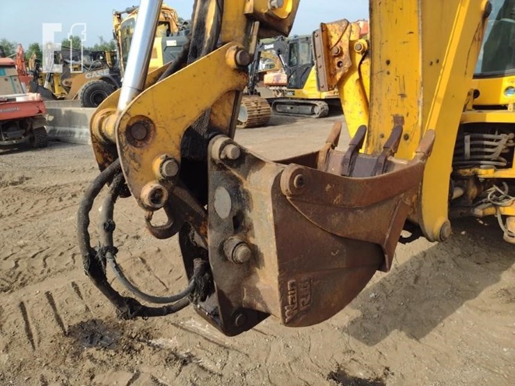 2006-jcb-215-image-30